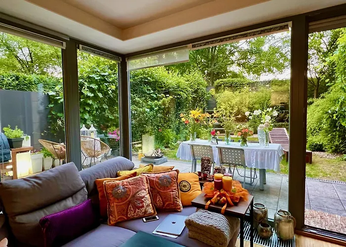 Romantic Stay Overlooking Prague