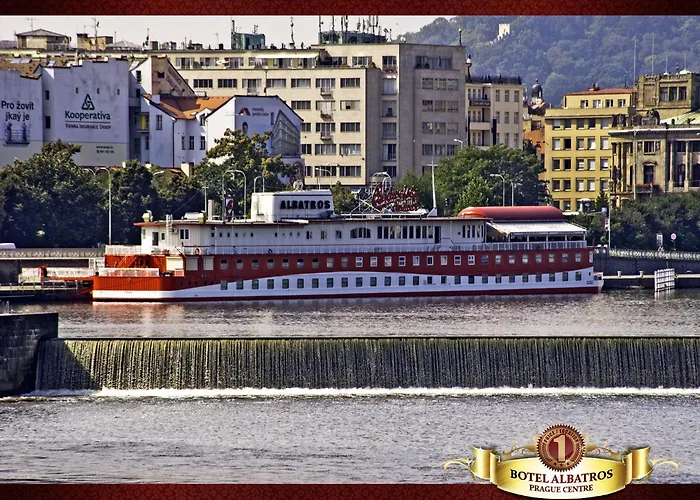 Botel Albatros