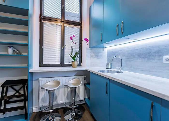 Charming Apartment In Historic Old Town