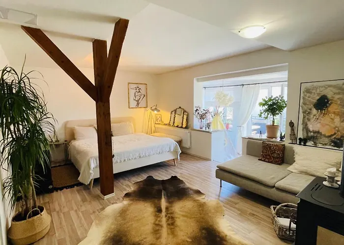 Flat With Heart And Art Nearby Centre Of The Prague