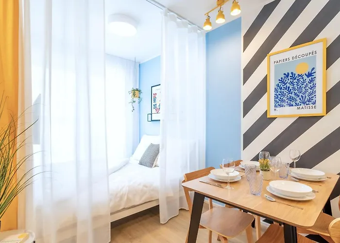 Yellow Apartment - Balcony, Free Parking, By Gravity Prague