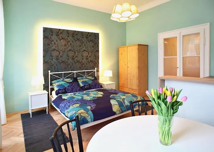 Green Park View Apartment
