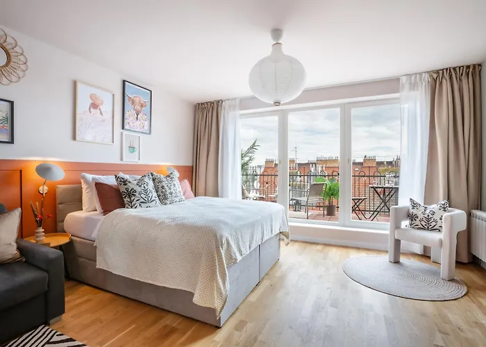 Turnkey I Letna Park Apartments