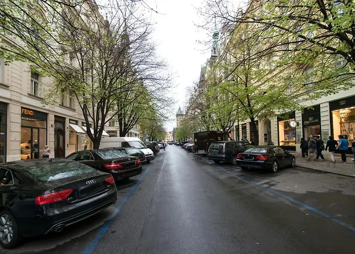 Luxurious Two-Bedroom In The Old Town