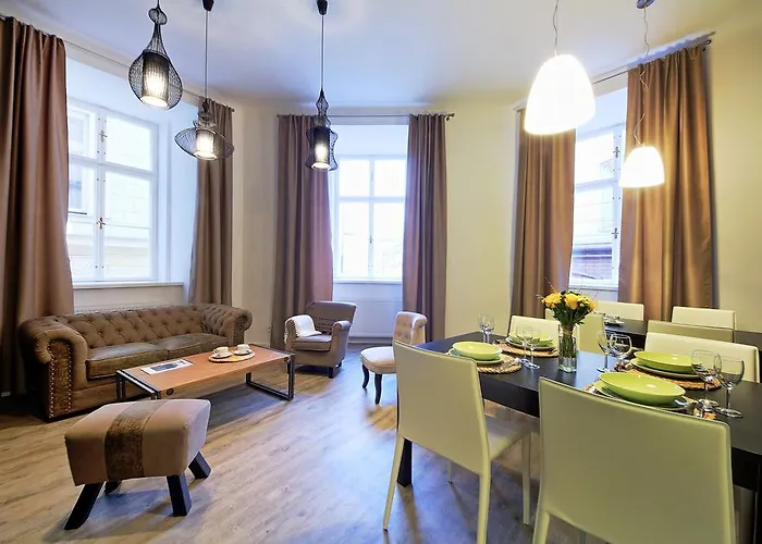 Deluxe Apartment