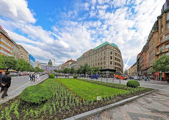 Apartments Stepanska 36
