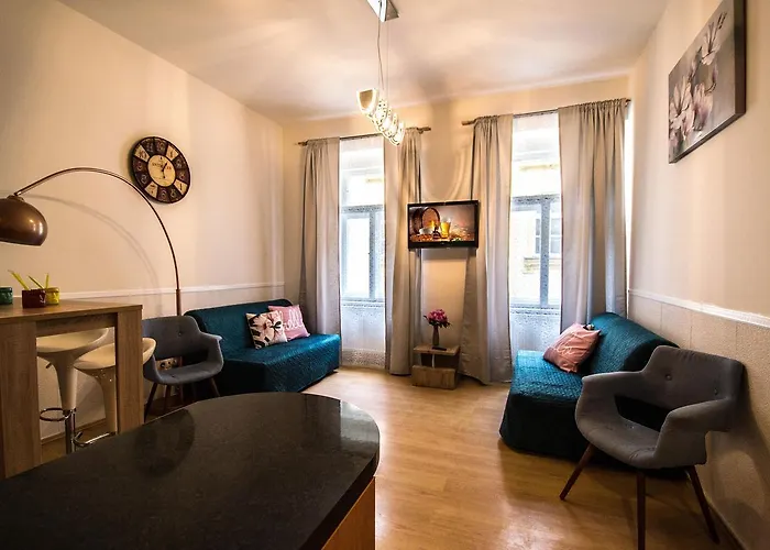 Riverside Ruterra Apartment
