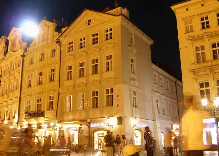 Old Town Square Residence By Emblem