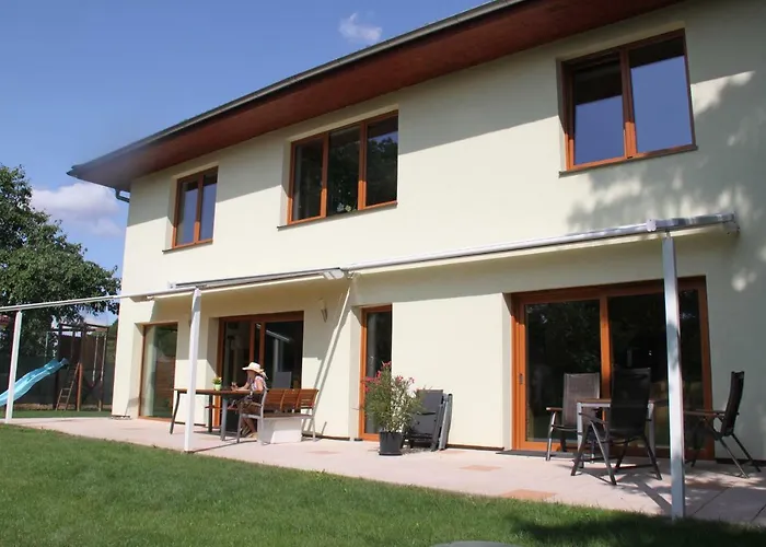 Lovely Apartment, Garden, Parking, Wifi, Netflix