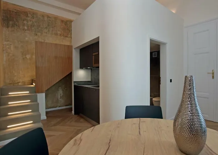 The Apartment House - Mezibranska