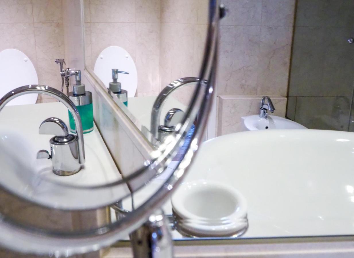 Apartment Karlova - Old Town