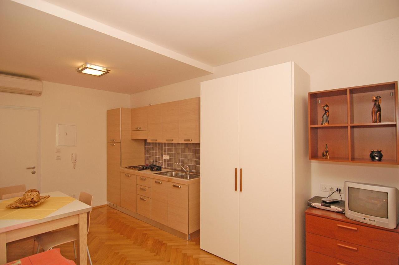 Aparthotel La Familia