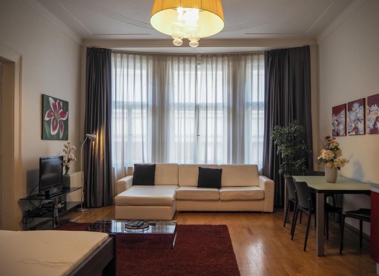 Apartment Zatecka - Old Town