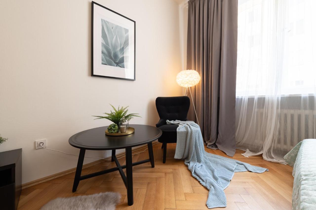 Apartment Luxury In Prime Location *