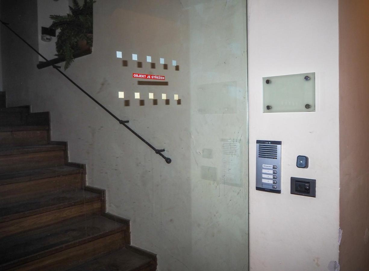Karlova - Old Town Apartment *