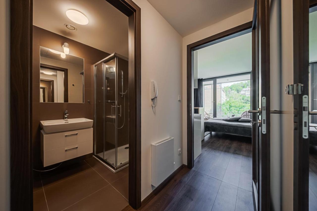 Homy Apartment *