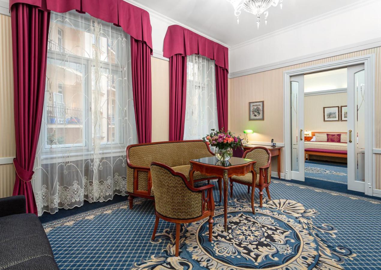 Paris 5*