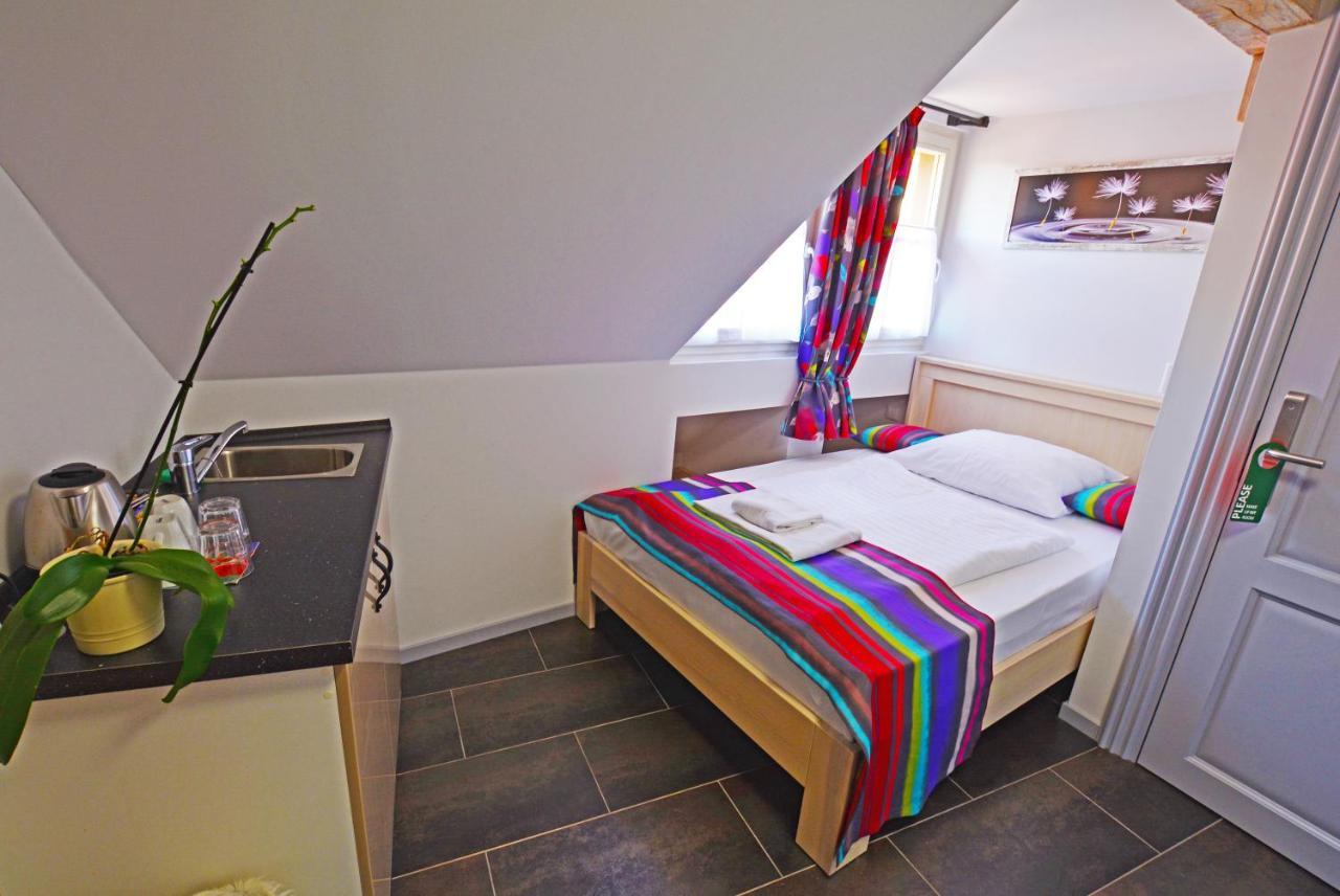 Aparthotel Historic Centre *