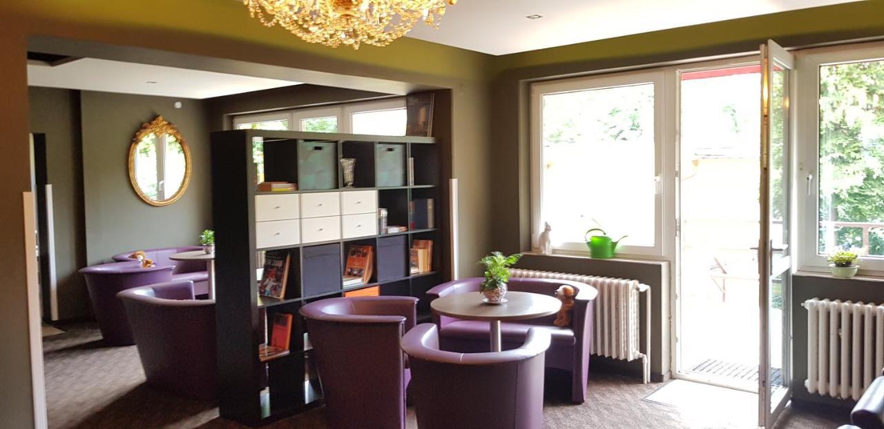 M-tourist Hotel