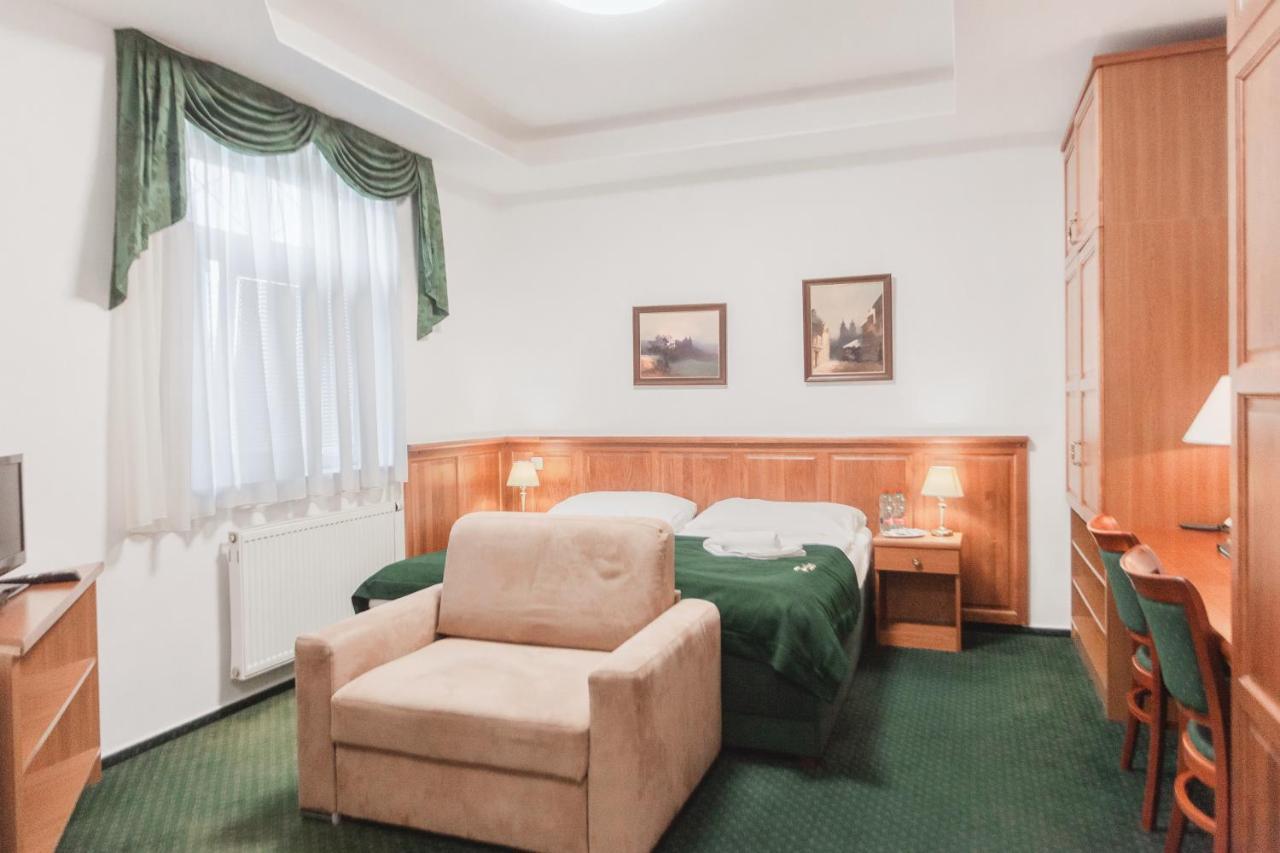 Hotell Peko 3*