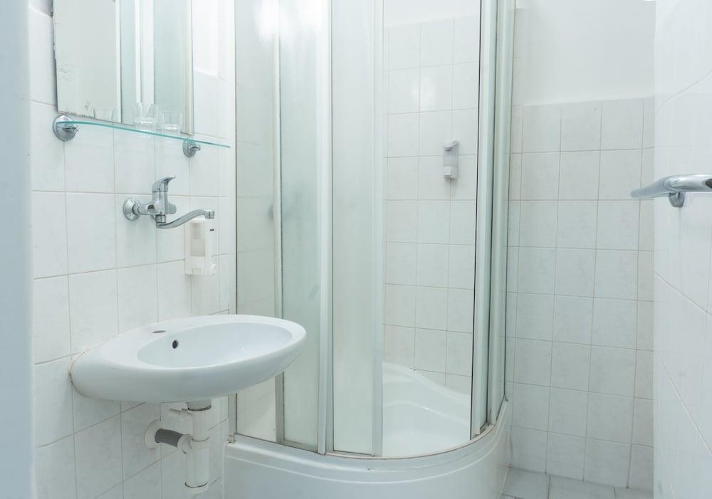 Prokopka Hotell 2*