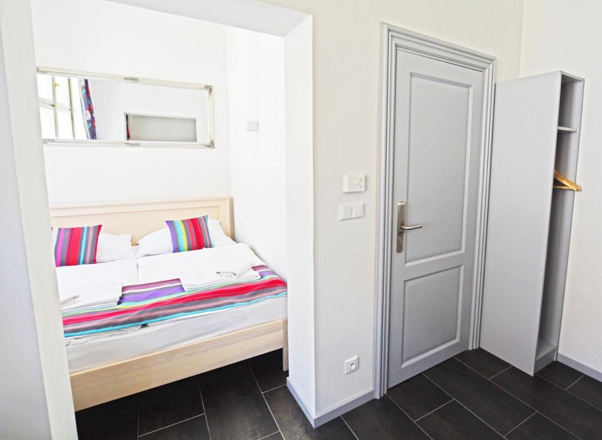Aparthotel Historic Centre