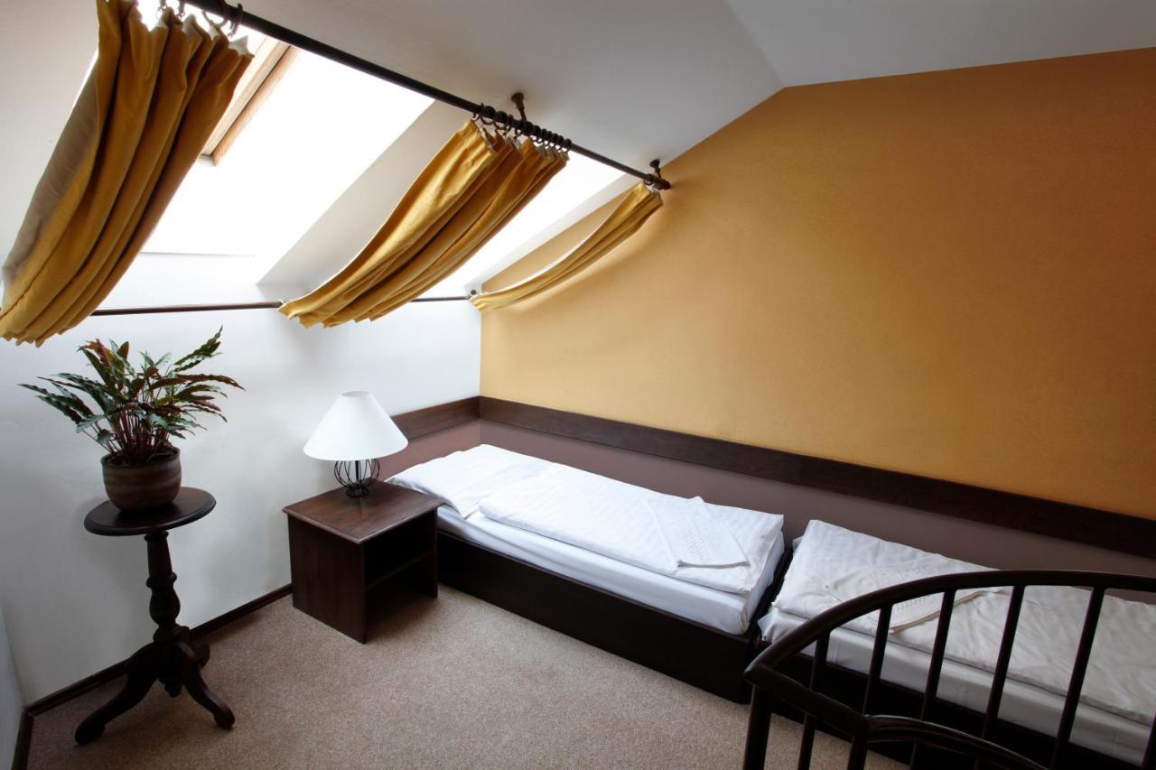 U Kříže Hotel Praha