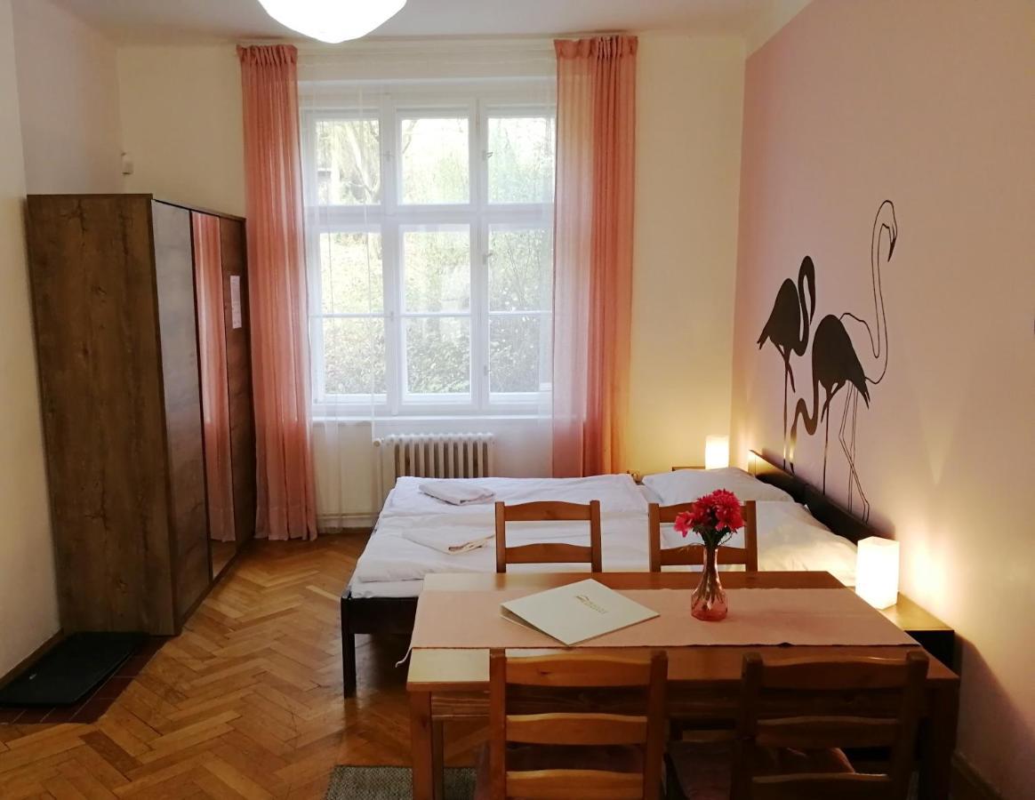 Flamingo Guest house *