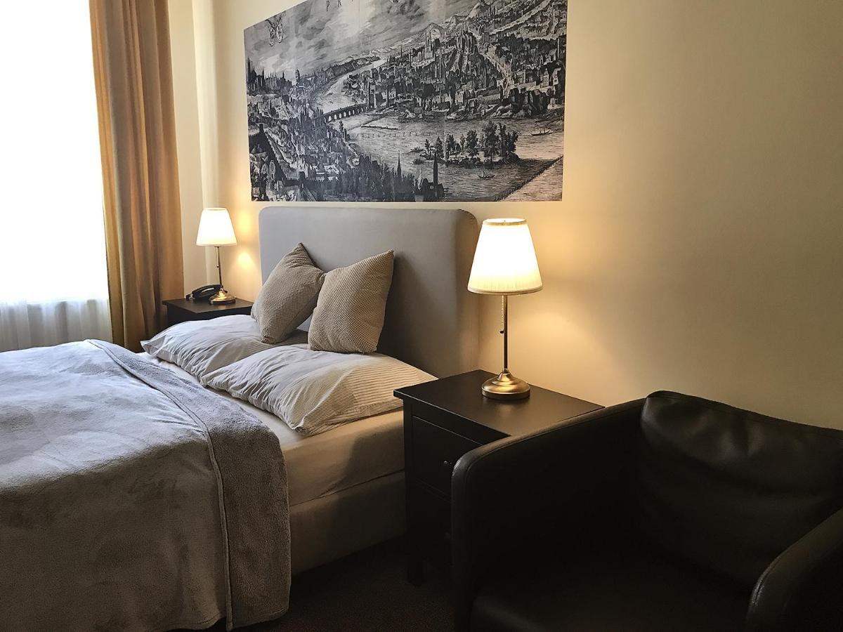 Light Aparthotel
