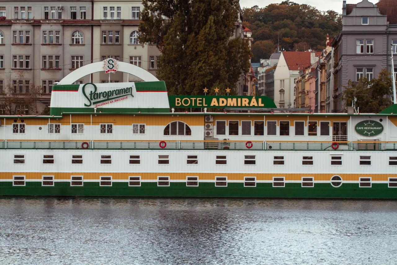 Admiral Botel