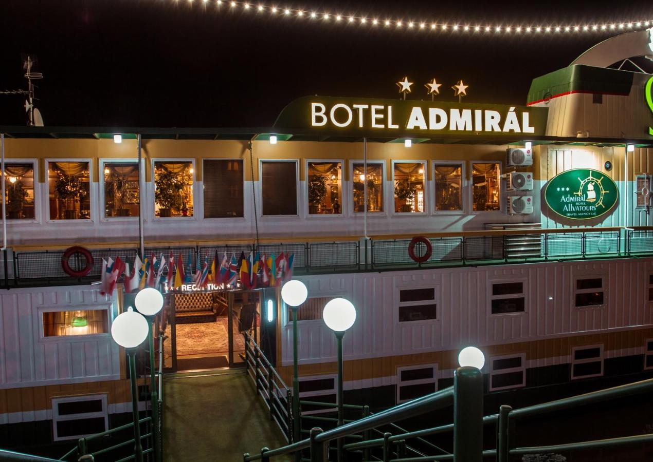 Botel Admiral 3*