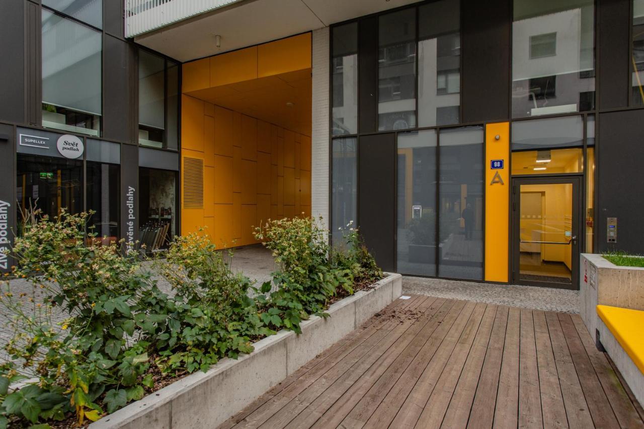 Spacious Terrace With Free Private Parking * Prag