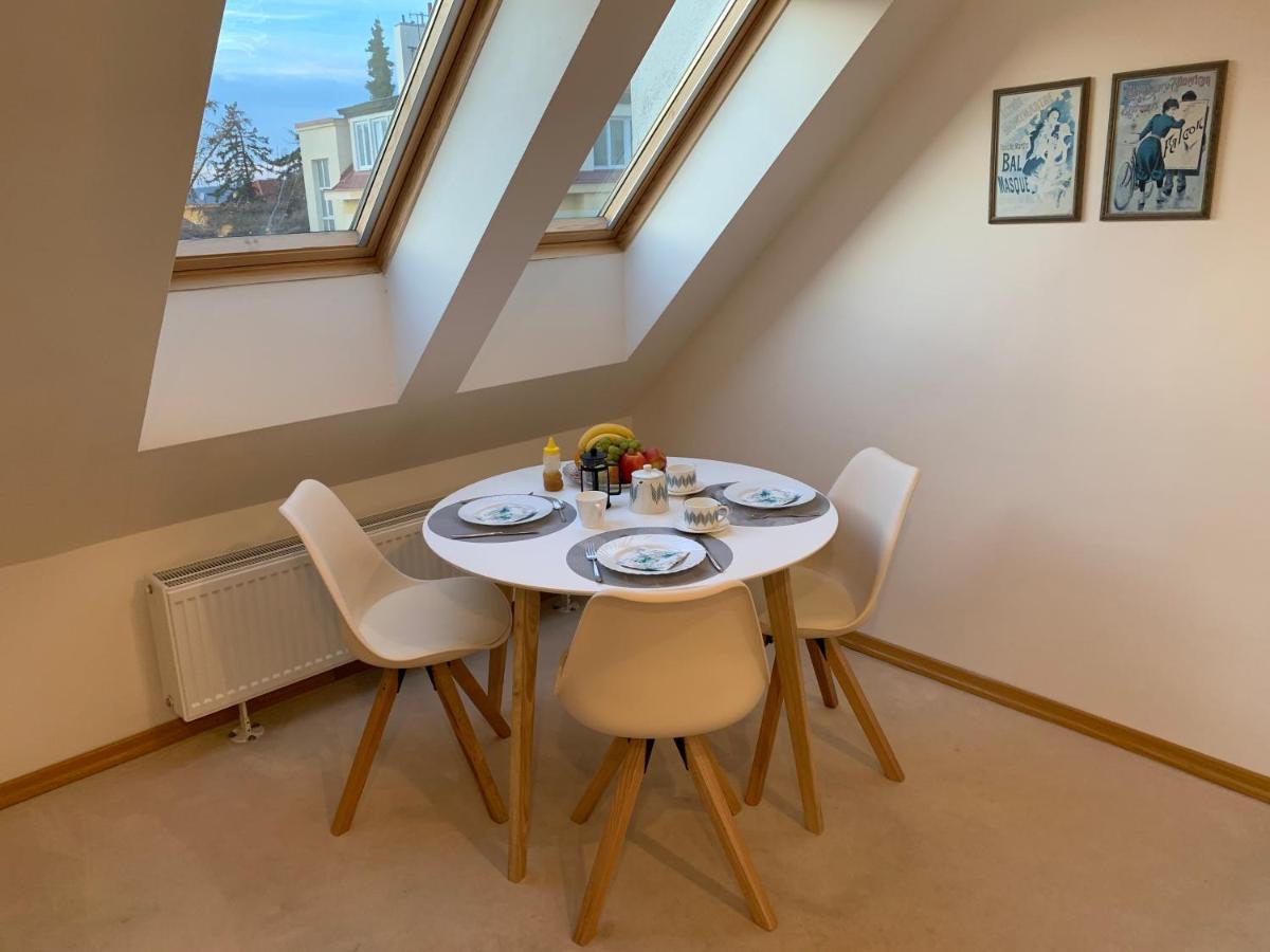 Sarka Apartment Prag