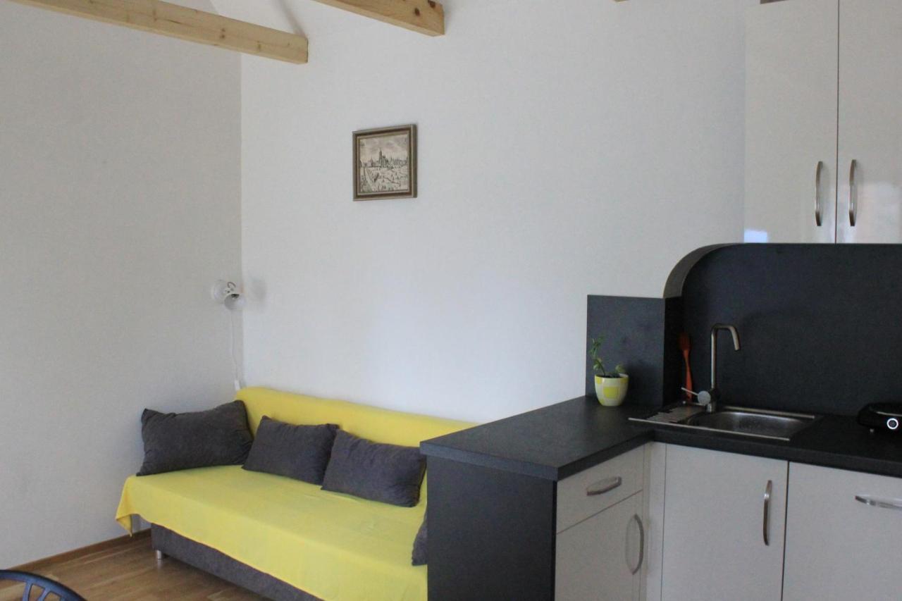 Apartment - Zbraslav, U Zamku