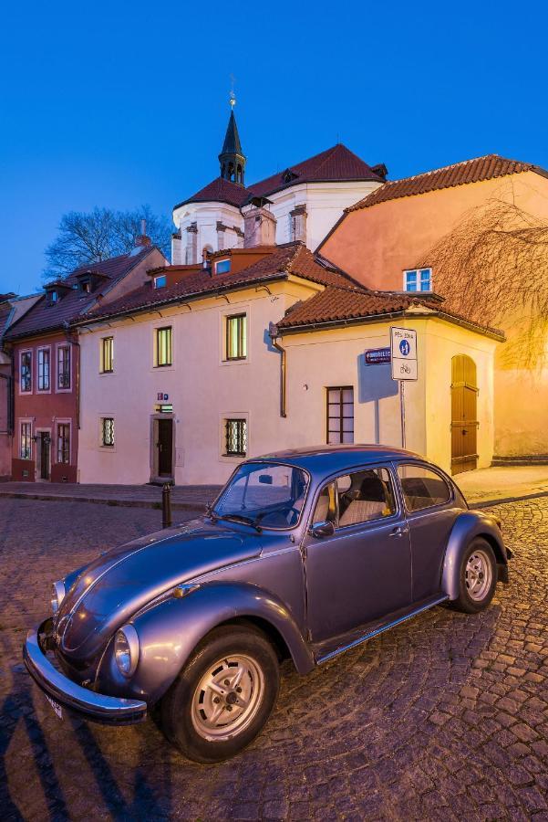 Modern In A Picturesque 15th-century Building Feriehus *