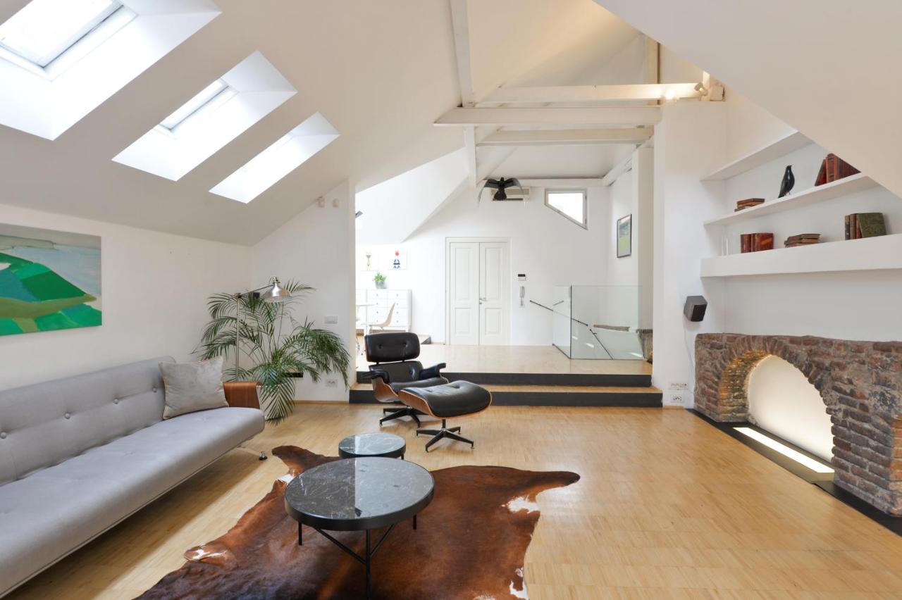 Eclectic Loft Royal Way
