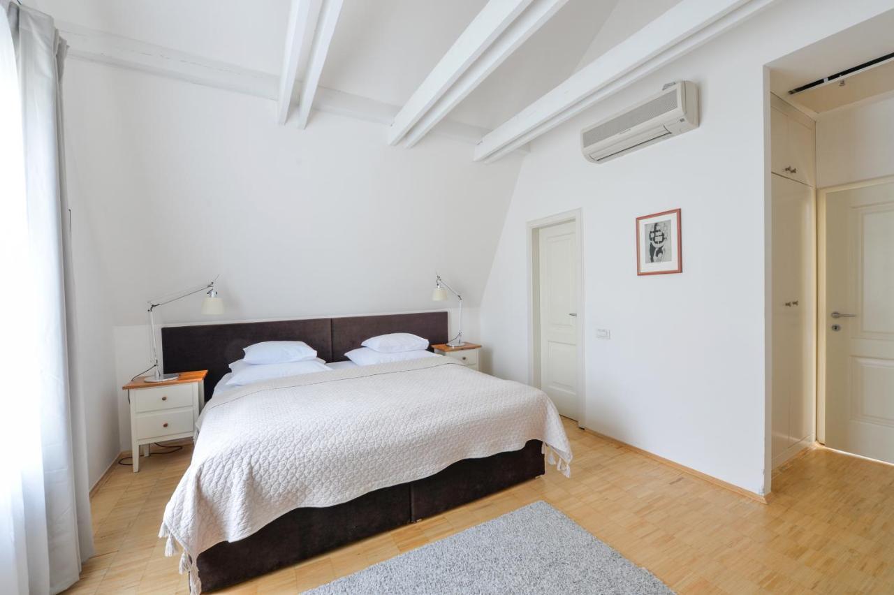 Apartment Eclectic Loft Royal Way Prag