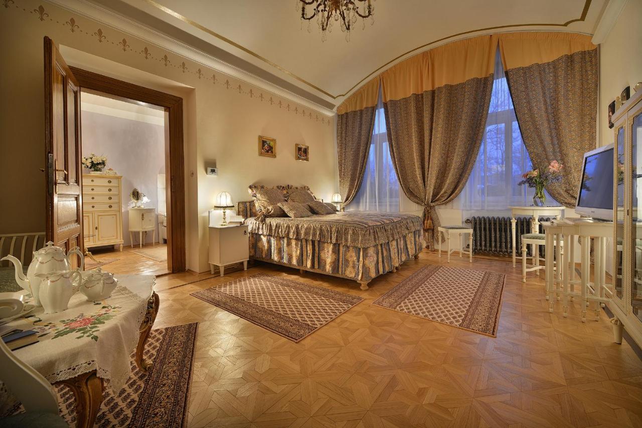Apartment Dalia Janackovo Nabrezi Prague