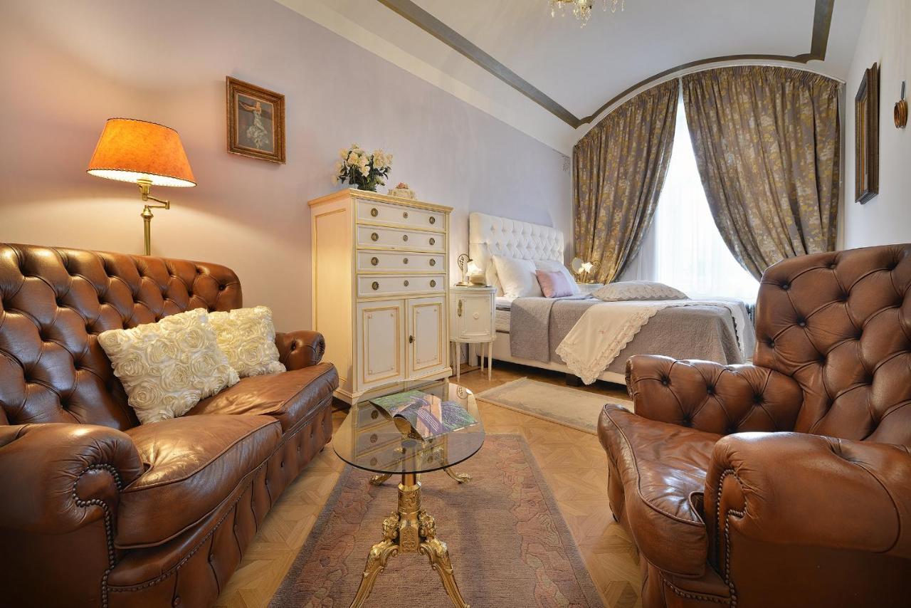 Apartment Dalia Janackovo Nabrezi Prague
