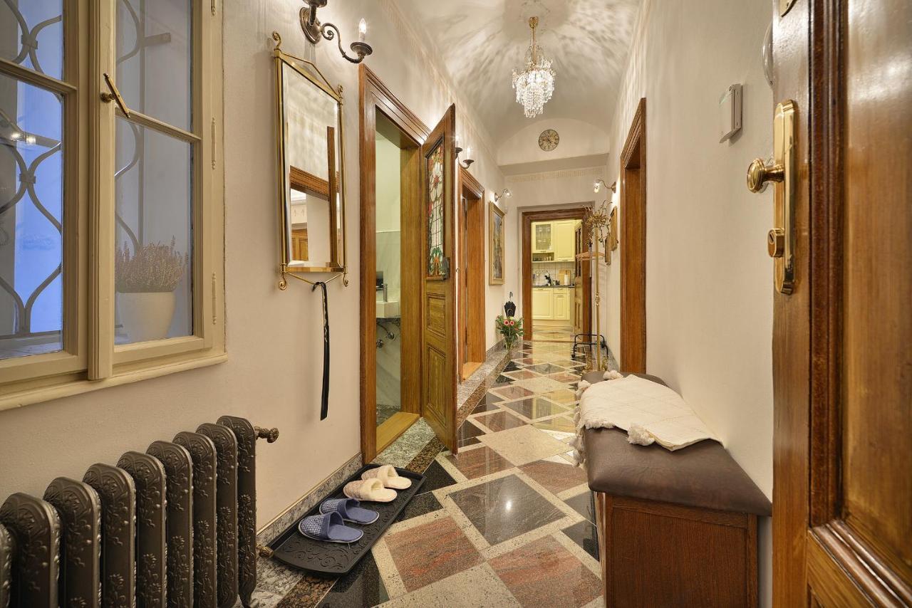 Dalia Janackovo Nabrezi Apartment Prague