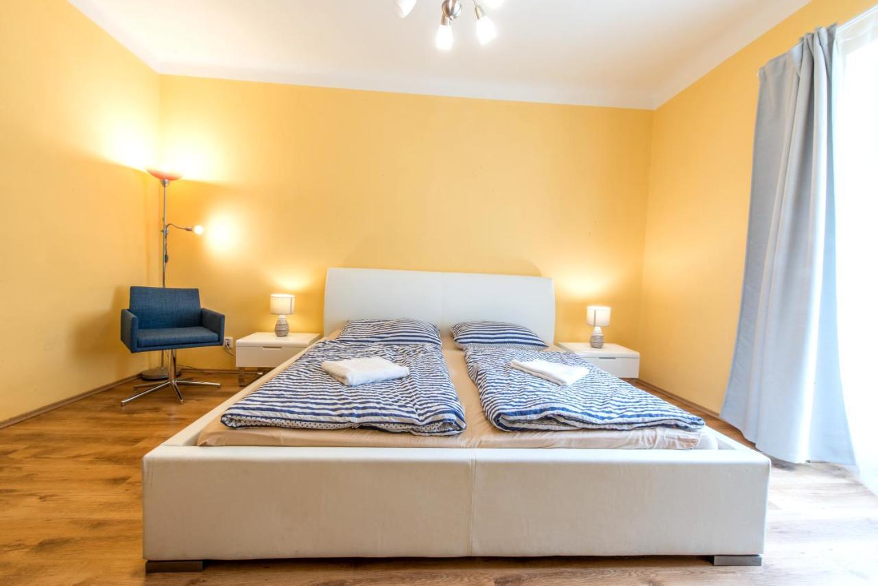 Locals Monastery Apartment Prague