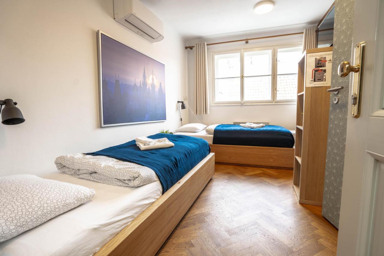 Lägenhetshotell Old Town Square Suites