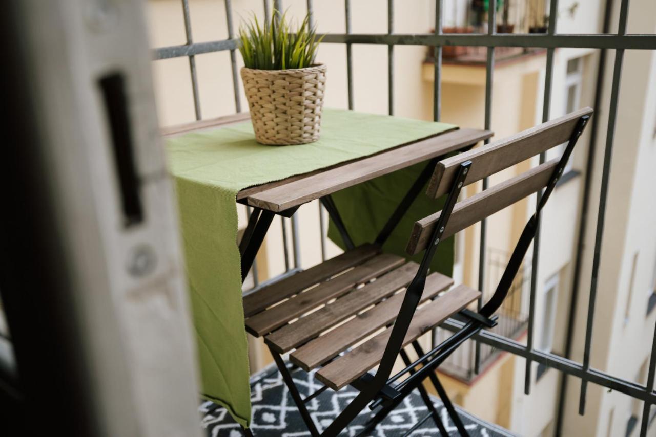 Apartment Airstay Gallery Vinohrady *