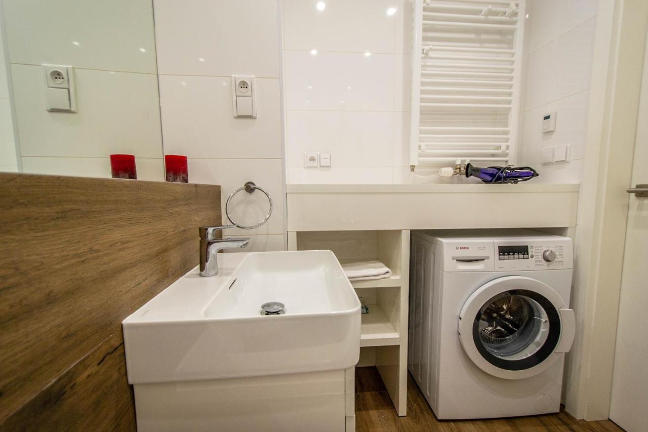 Executive Bright Apt. By Ruterra Apartment Prague