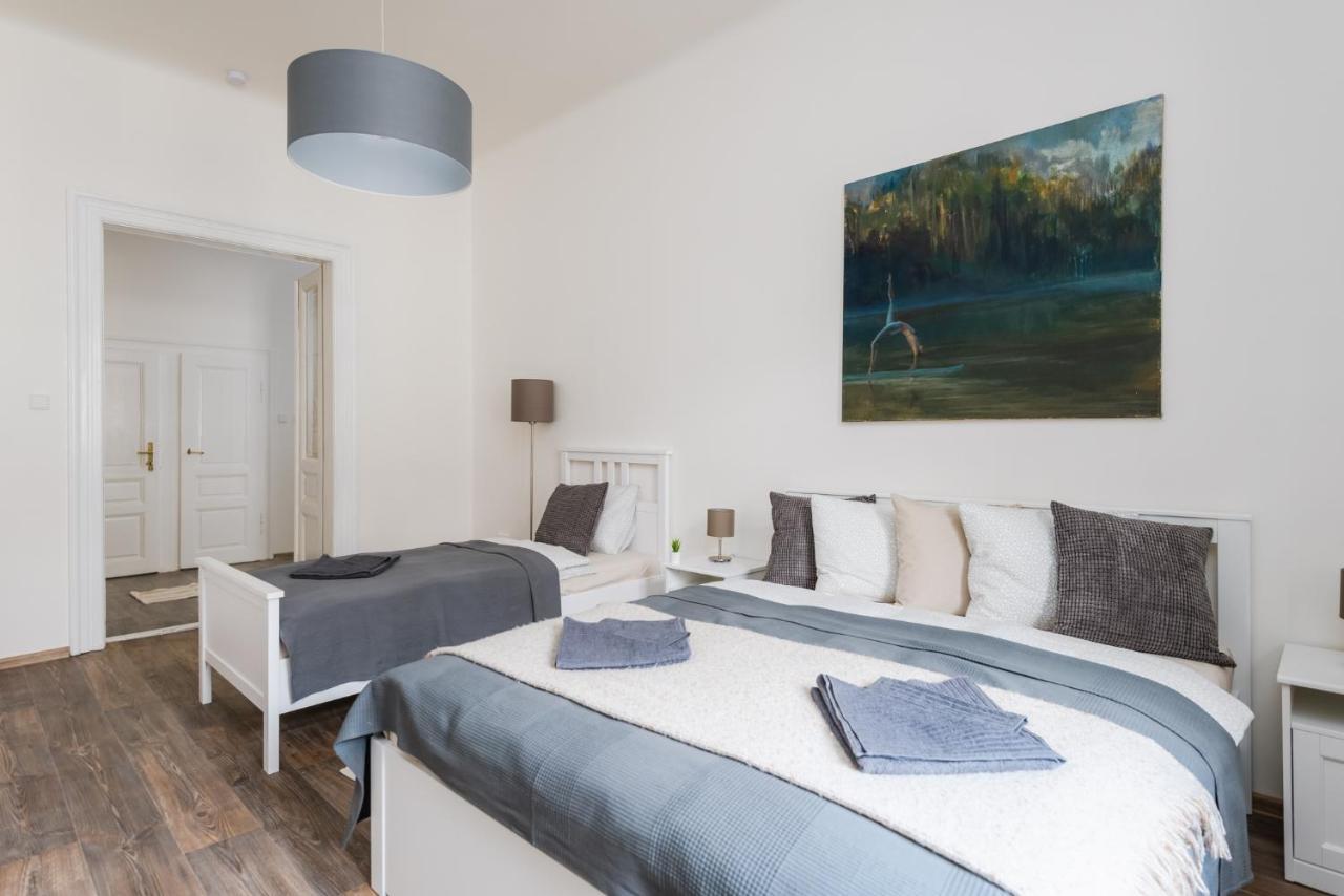 Apartment Airstay Gallery Vinohrady Prag