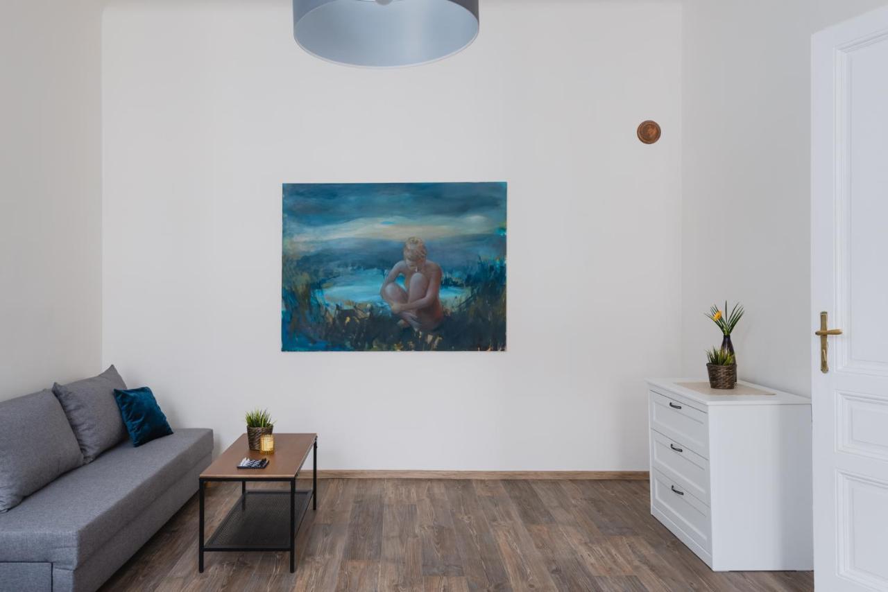 Apartment Airstay Gallery Vinohrady Prag