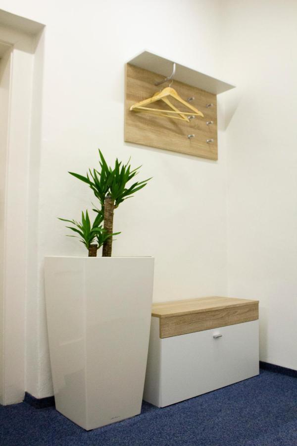 Apartment Blue In Beautiful Style Garden With Atmosphere *
