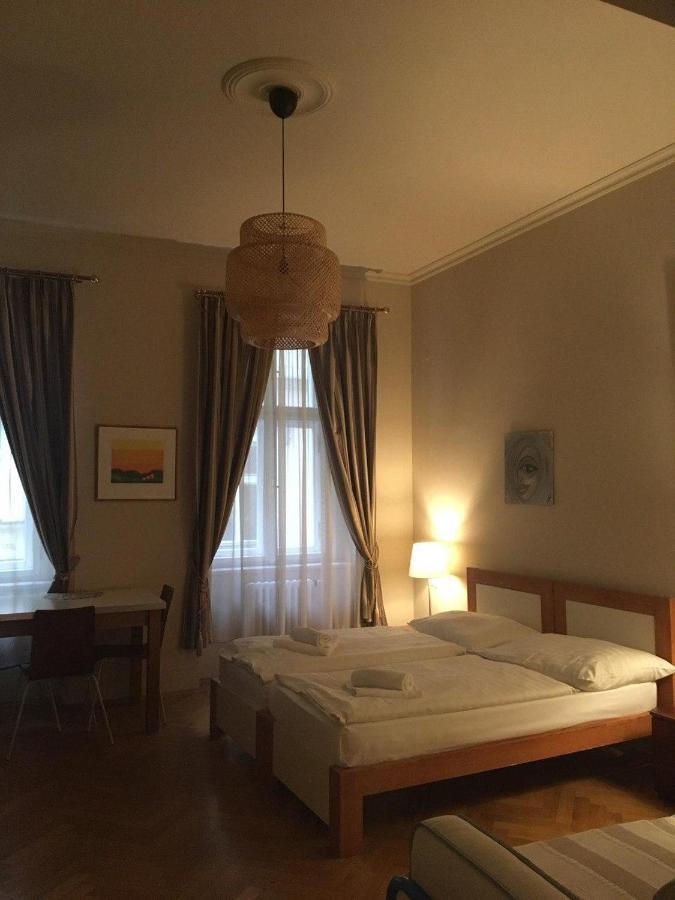 La Familia Aparthotel Prag