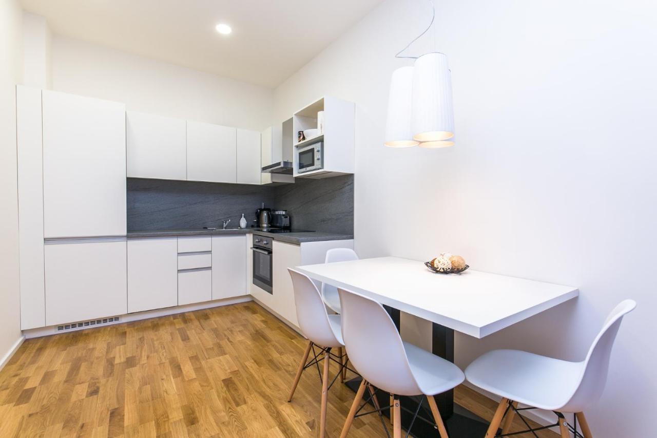Location Old Town Brand New 2bd * Praha