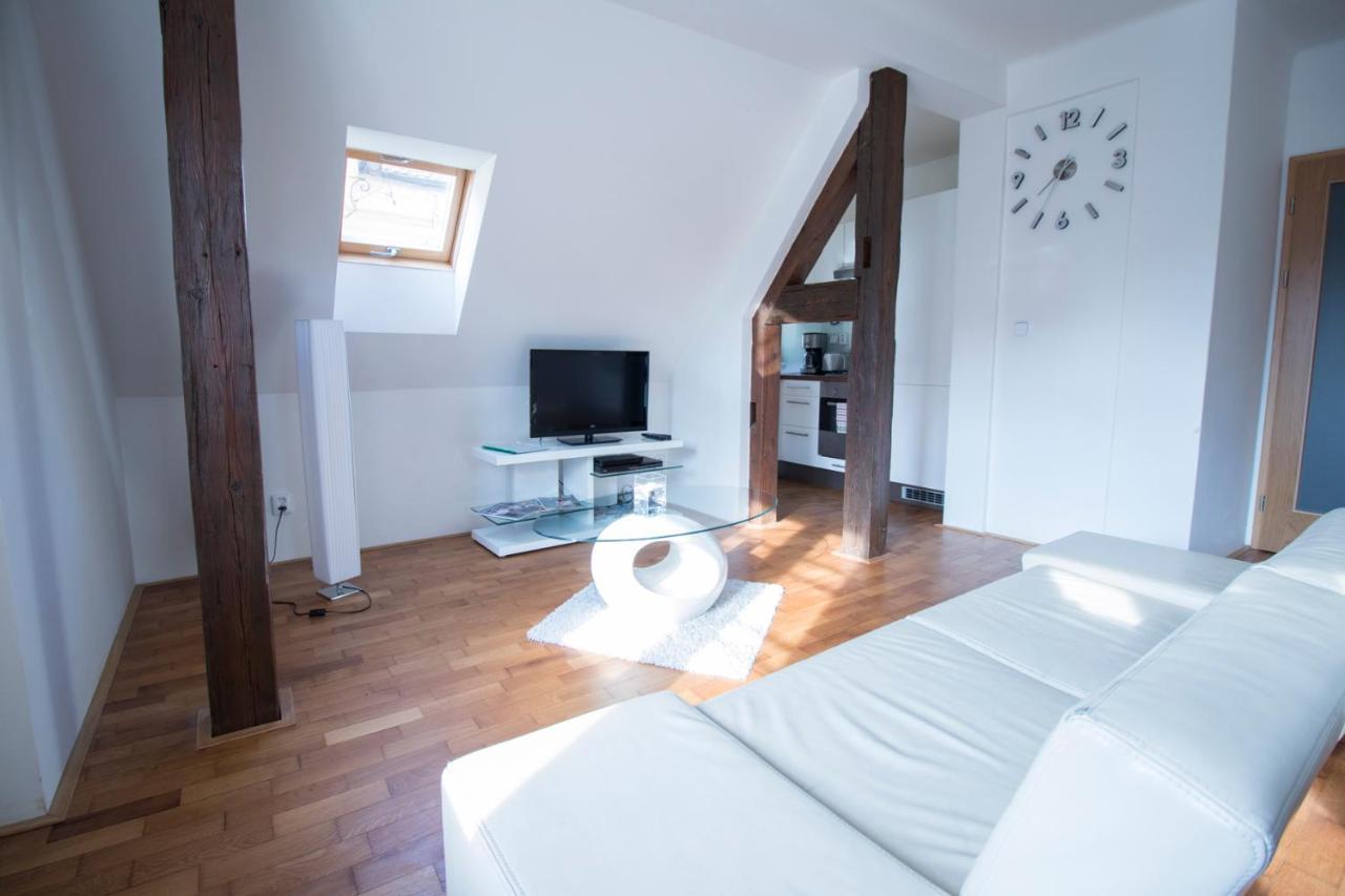 Old Town Square 27 Apartment Prag